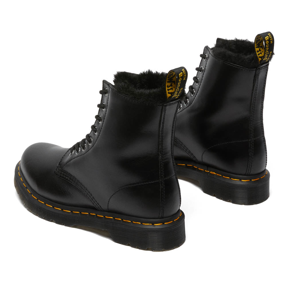 Dr. Martens Boots 1460 Serena