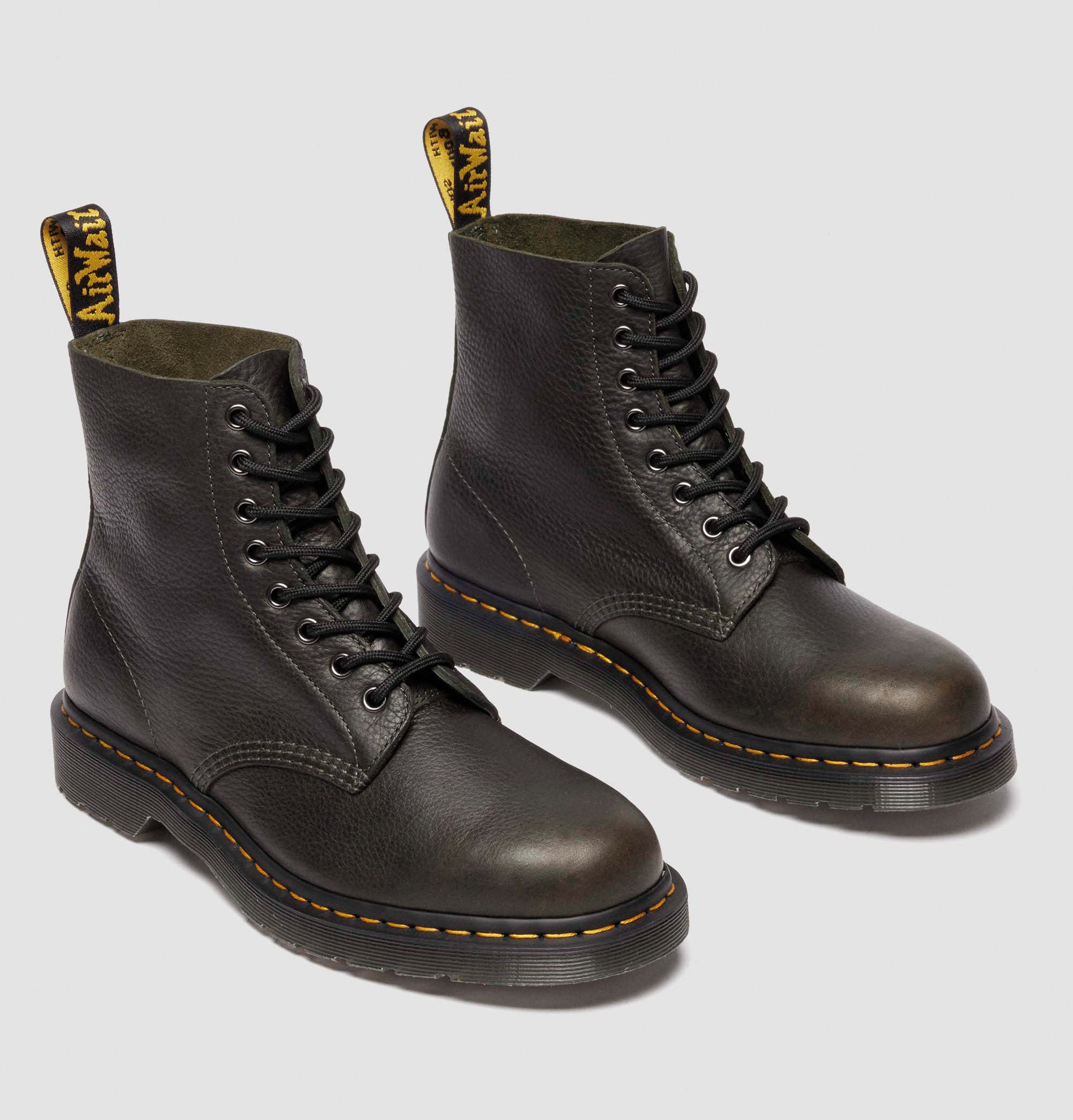 Dr. Martens Boots 1460 Pascal FOREST GREEN