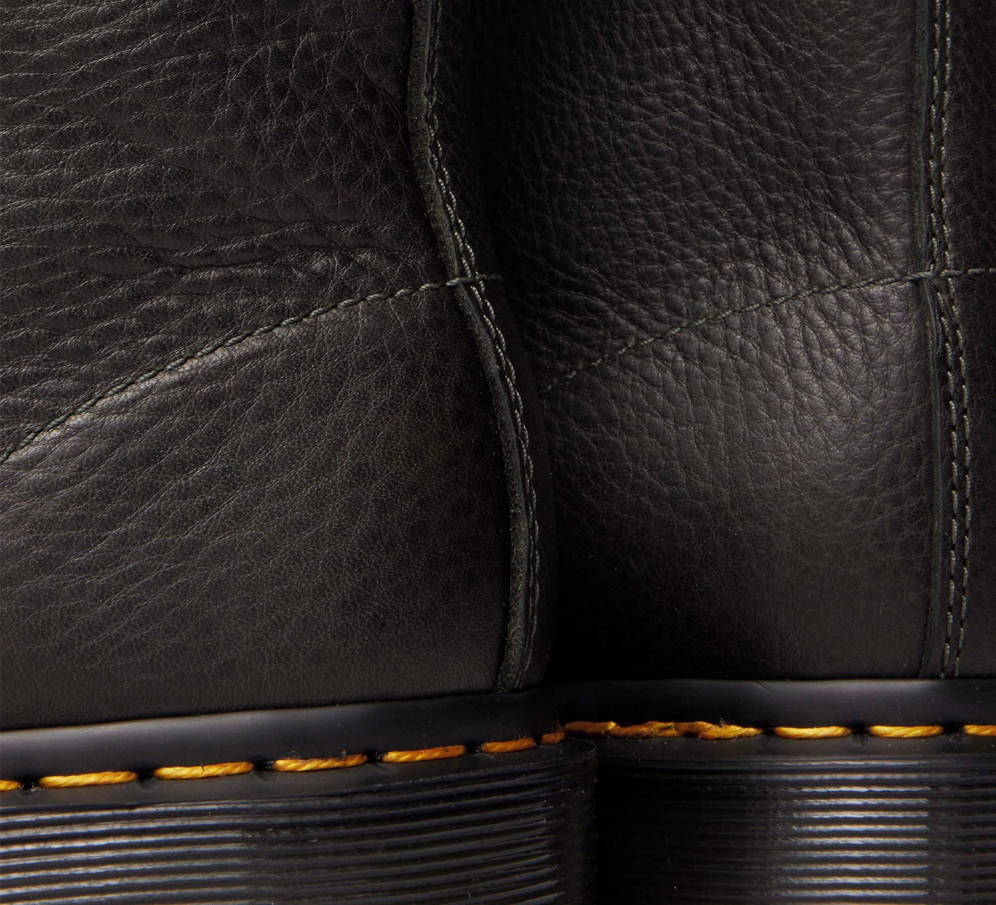 Dr. Martens Boots 1460 Pascal FOREST GREEN