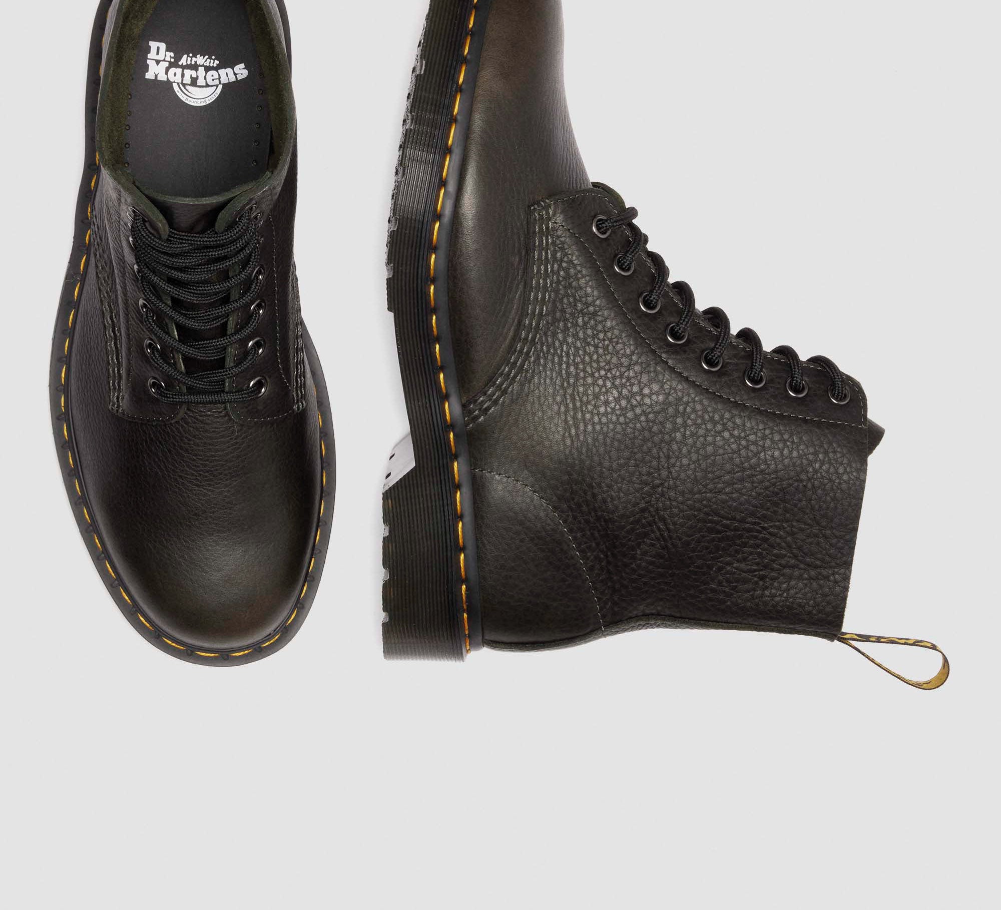 Dr. Martens Boots 1460 Pascal FOREST GREEN