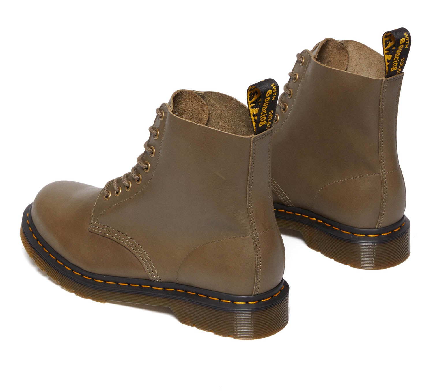 Dr. Martens Boots 1460 Pascal